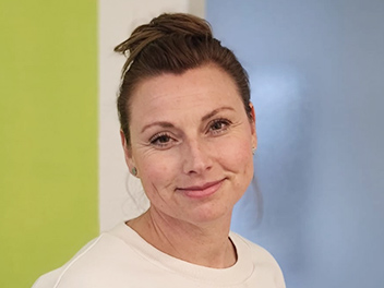 Frau J. Schäfer